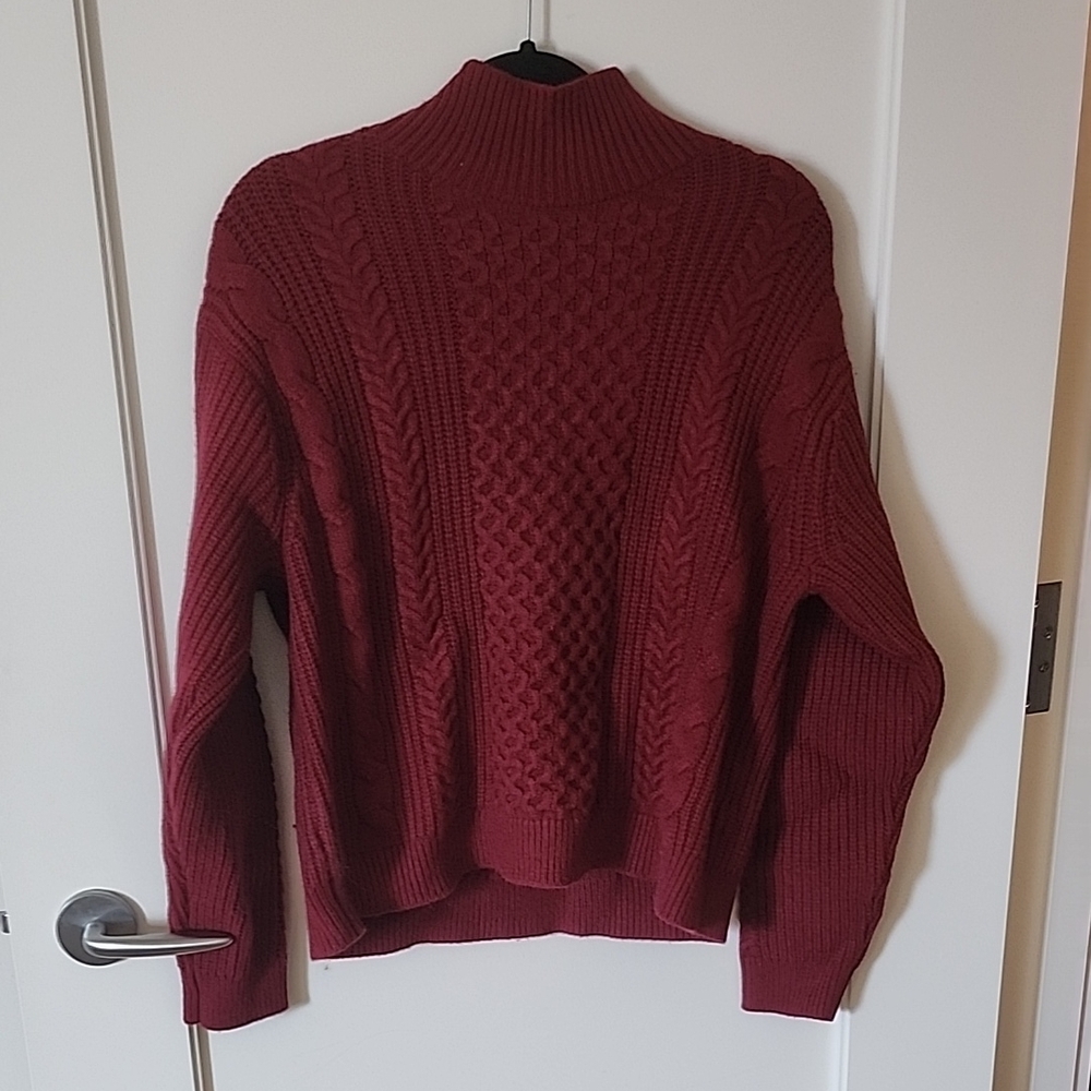 Banana Republic Maroon Cable Knit Turtleneck Sweater